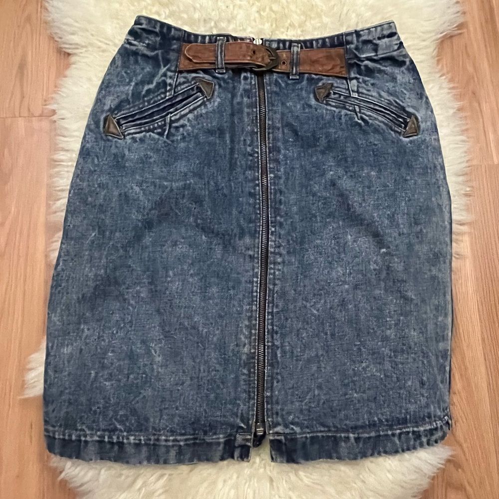 Vintage 80’s Weathered Blues Acid Wash Denim Zip Skirt 27